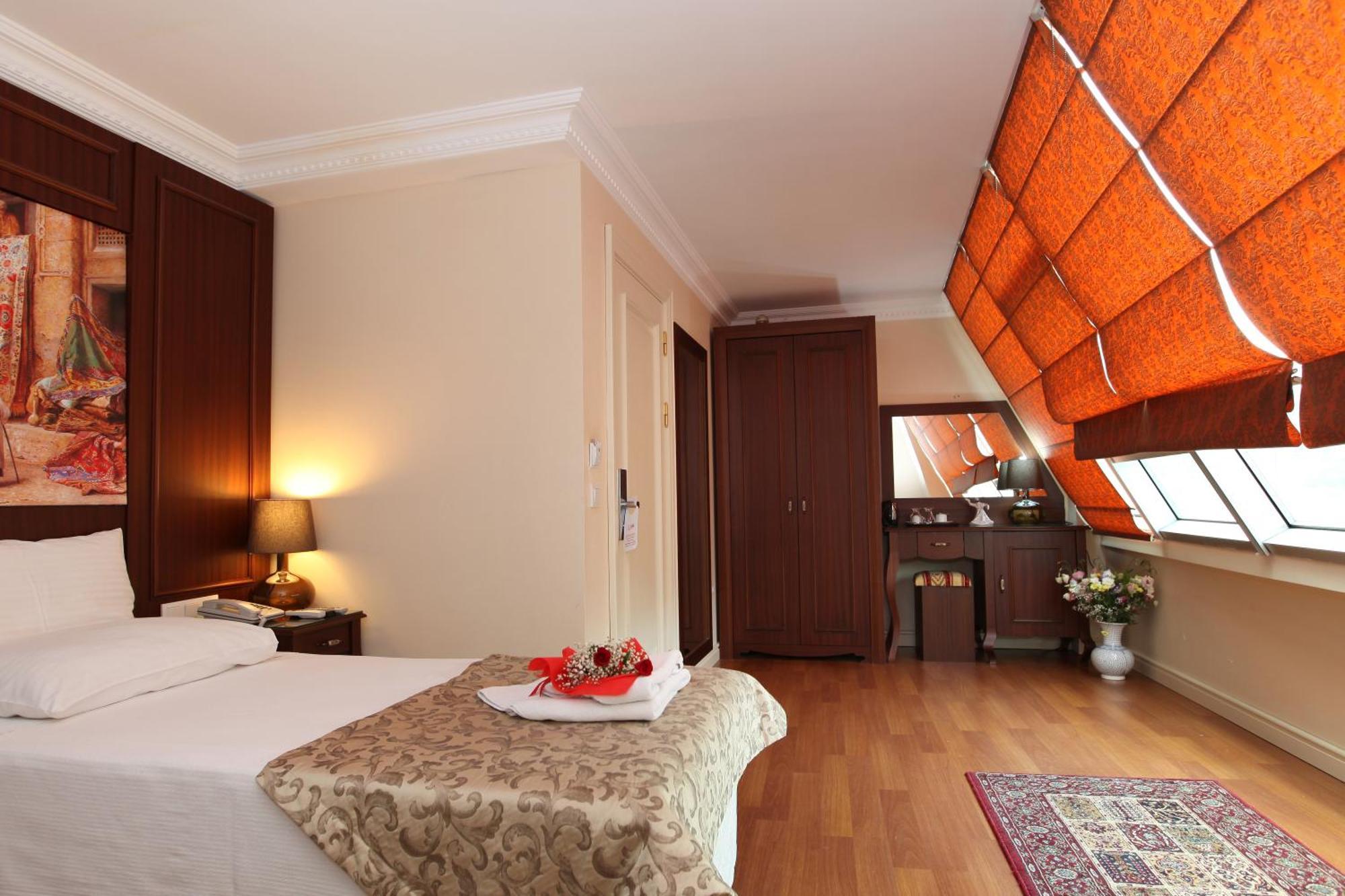 Sirkeci Park Hotel — Fotos 1